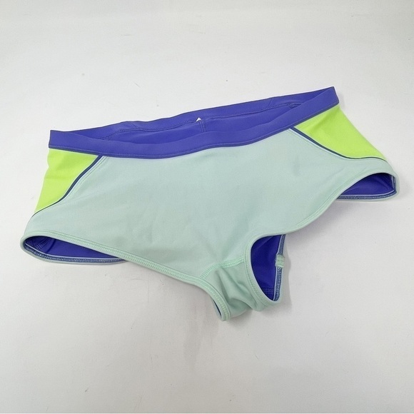 IVIVVA Girl’s Lot of 2 Reversible Swim Bottom and Shorts Multi Black Green Sz 14 - Picture 10 of 15